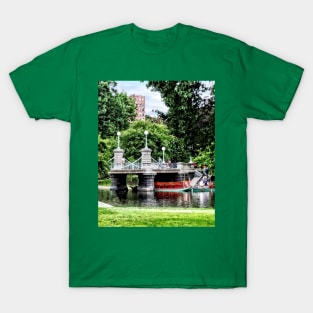 Boston MA - Boston Public Garden Bridge T-Shirt